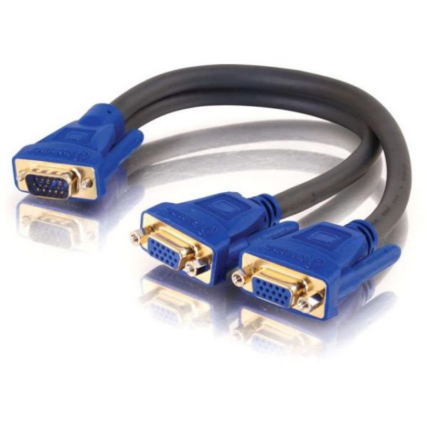 SYNX1612554 C2G Ultima One HD15 Male to Two HD15 Female SXGA Monitor Y-Cable