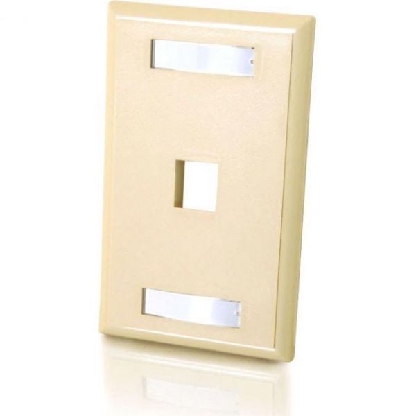 SYNX1772743 C2G 1-Port Single Gang Multimedia Keystone Wall Plate - Ivory
