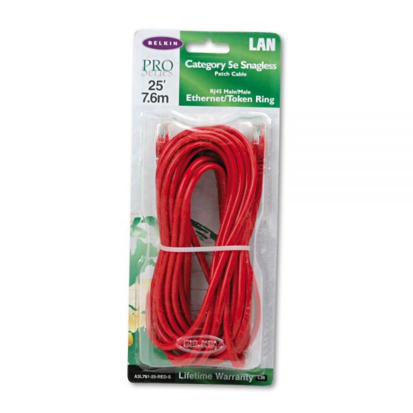 BLKA3L79125REDS Belkin Cat5e 10/100 Base-T RJ45 Patch Cable, Snagless, 25ft, Red