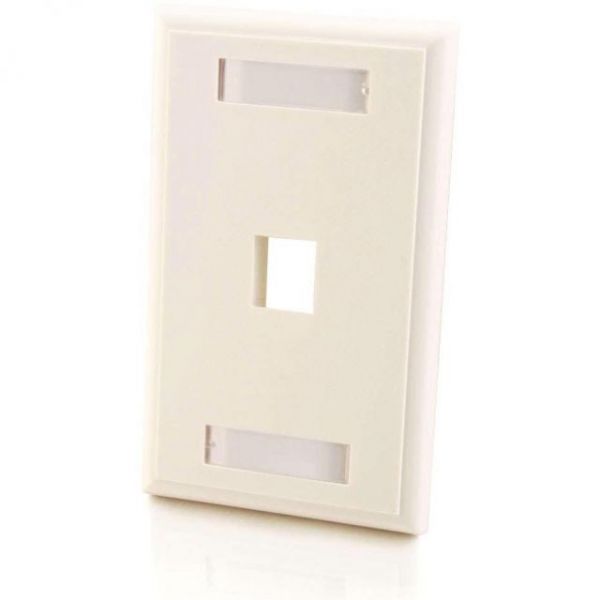 SYNX1772736 C2G 1-Port Single Gang Multimedia Keystone Wall Plate - White