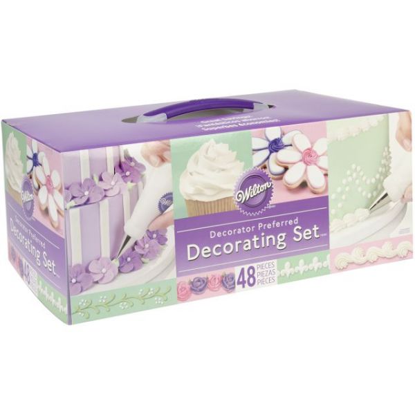 NOTM237629 Decorator Preferred Buttercream Decorating Set